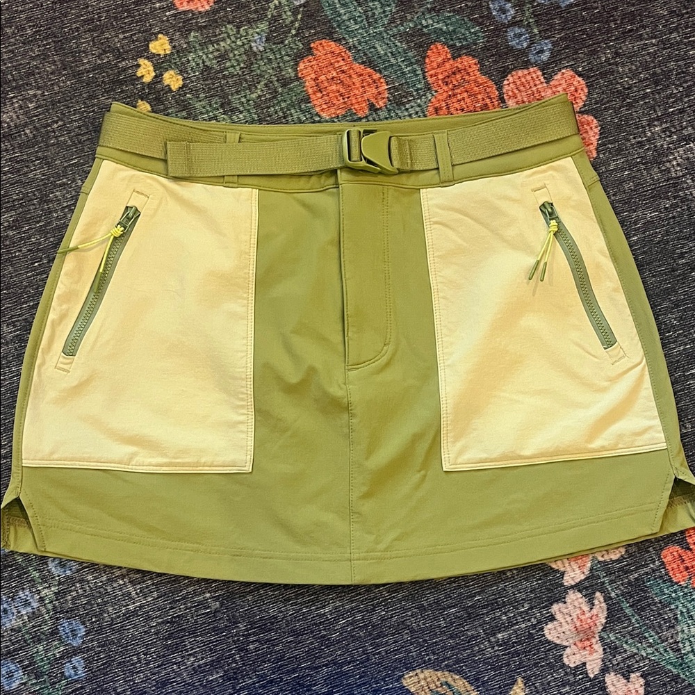Outdoor Voices RecTrek Skirt | Size SMALL